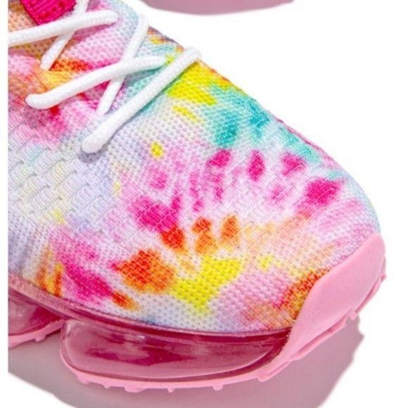 !! NEW !! Slip On Flyknit Sneakers in Pink Tie Dye - Picture 5 of 10